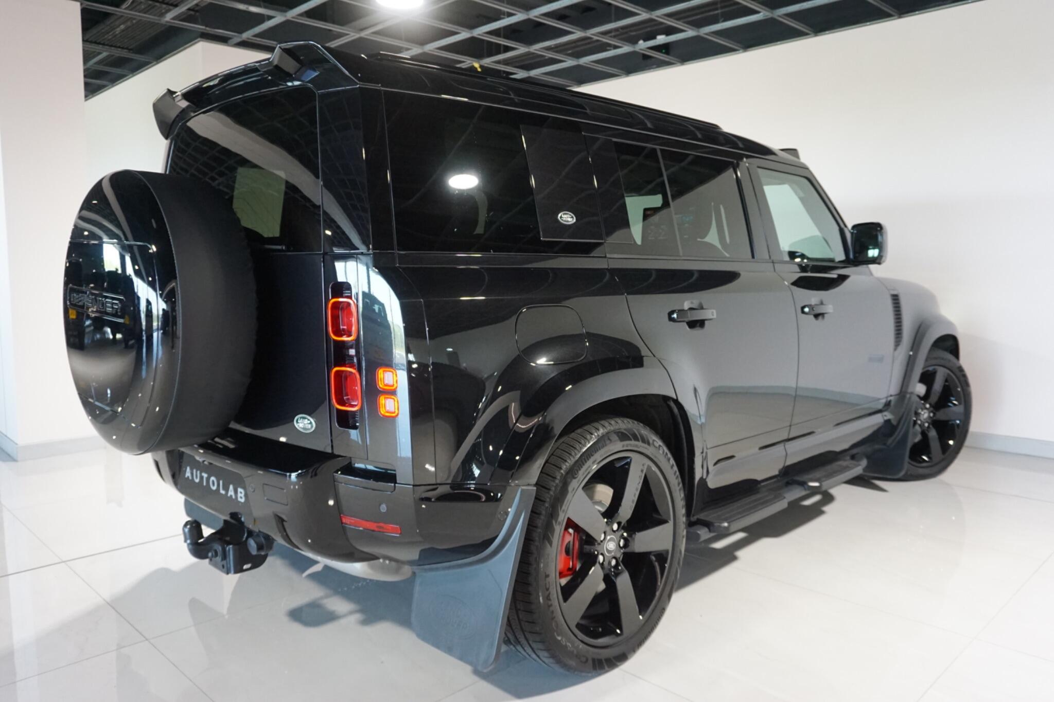 Land Rover Defender 110 3.0 D250 MHEV XS Edition SUV 5dr Diesel Auto 4WD Euro 6 (s/s) (250 ps)